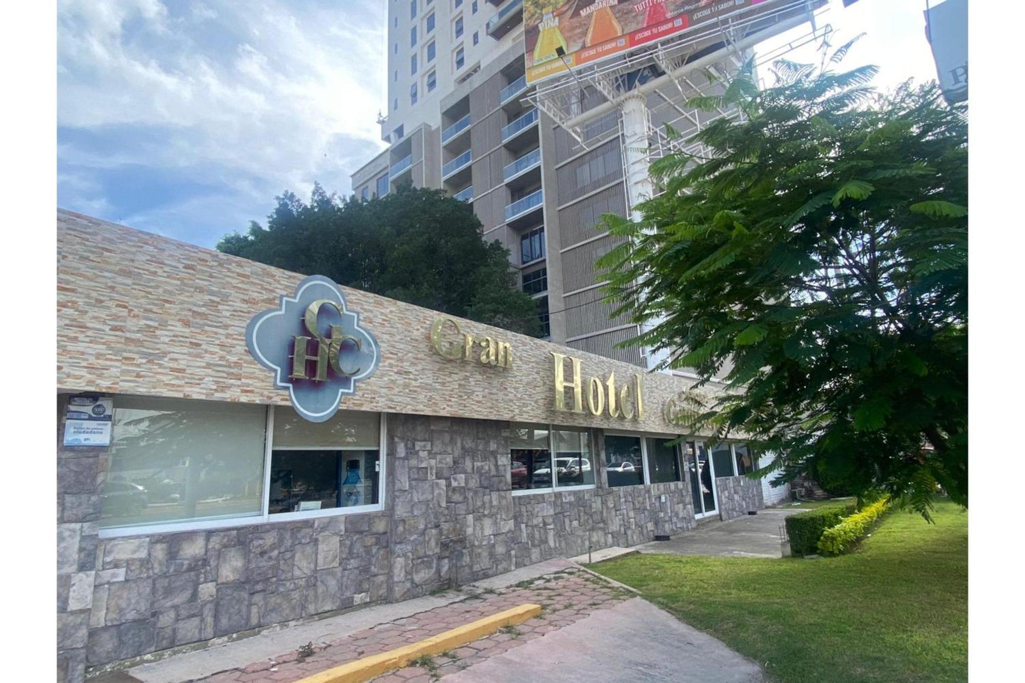 Gran Hotel Campestre Celaya  Buitenkant foto