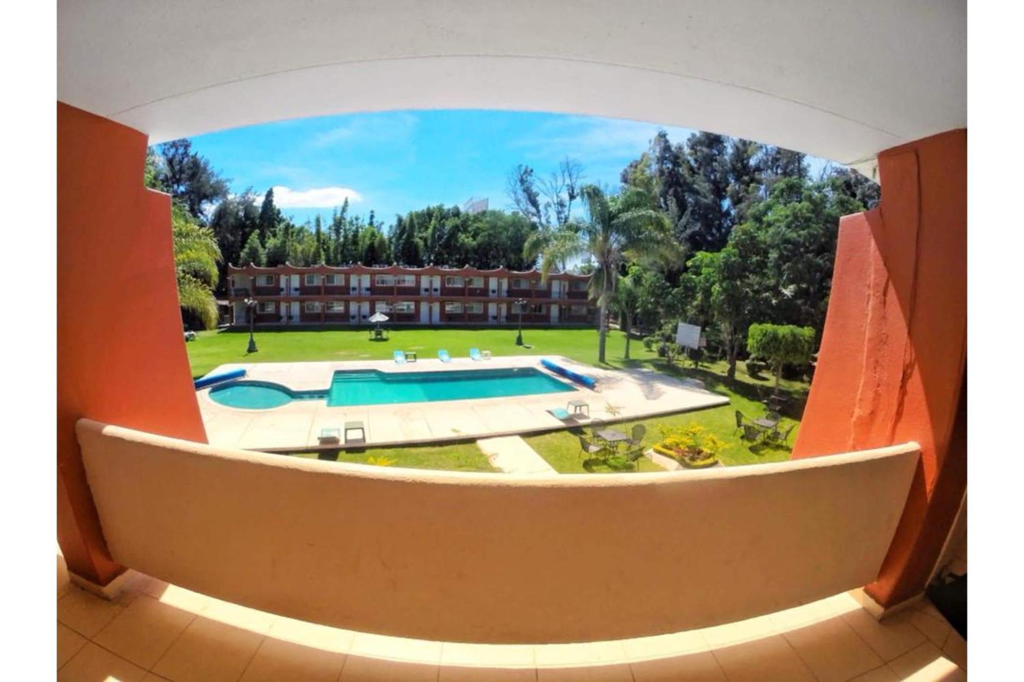 Gran Hotel Campestre Celaya  Buitenkant foto